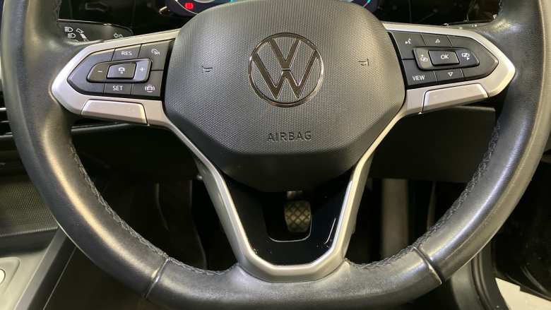 Volkswagen Golf 1.5 TSI 150 Life 5dr Petrol Hatchback